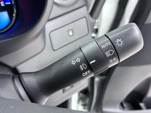 ムーヴカスタムＸ　ＳＡオートライト　キーフリー　アイドリングストップ　電動格納式ドアミラー　衝突被害軽減システム　エアコン　パワーステアリング　パワーウィンドウ　運転席エアバッグ　ＡＢＳ　ティーゼットデオプラス（岡山県）の中古車