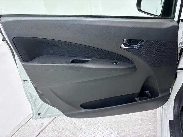 ムーヴカスタムＸ　ＳＡオートライト　キーフリー　アイドリングストップ　電動格納式ドアミラー　衝突被害軽減システム　エアコン　パワーステアリング　パワーウィンドウ　運転席エアバッグ　ＡＢＳ　ティーゼットデオプラス（岡山県）の中古車