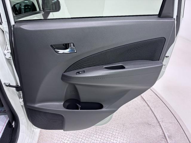 ムーヴカスタムＸ　ＳＡオートライト　キーフリー　アイドリングストップ　電動格納式ドアミラー　衝突被害軽減システム　エアコン　パワーステアリング　パワーウィンドウ　運転席エアバッグ　ＡＢＳ　ティーゼットデオプラス（岡山県）の中古車