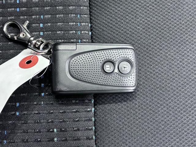 ムーヴカスタムＸ　ＳＡオートライト　キーフリー　アイドリングストップ　電動格納式ドアミラー　衝突被害軽減システム　エアコン　パワーステアリング　パワーウィンドウ　運転席エアバッグ　ＡＢＳ　ティーゼットデオプラス（岡山県）の中古車