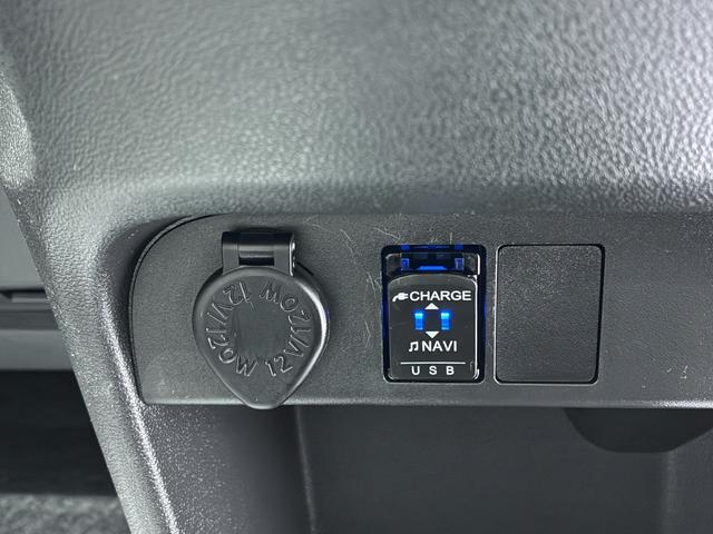 ムーヴキャンバスGメイクアップVS SAIIIシートヒーター 両側パワースライドドア オートライト キーフリー アイドリングストップ パノラマモニター ナビ ドライブレコーダー USB入力端子 Bluetooth ティーゼットデオプラス(岡山県)の中古車