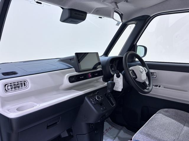 ムーヴキャンバスストライプスＧバックモニター　９インチディスプレイオーディオ　両側パワースライドドア　シートヒーター　ＵＳＢ入力端子　Ｂｌｕｅｔｏｏｔｈ　ホッとカップホルダー　オートライト　キーフリー　アイドリングストップ（岡山県）の中古車