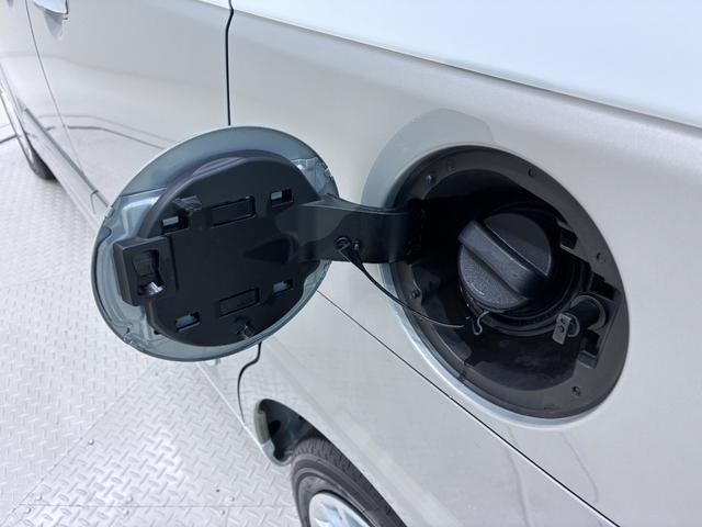 ムーヴキャンバスストライプスＧバックモニター　９インチディスプレイオーディオ　両側パワースライドドア　シートヒーター　ＵＳＢ入力端子　Ｂｌｕｅｔｏｏｔｈ　ホッとカップホルダー　オートライト　キーフリー　アイドリングストップ（岡山県）の中古車