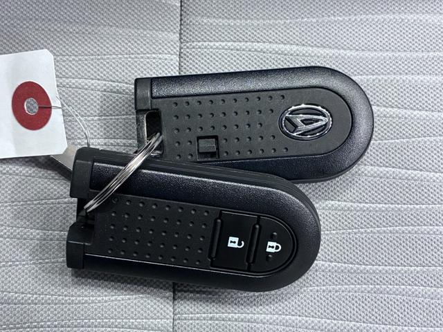 ミライースＧ　ＳＡ３ＬＥＤヘッドランプ　バックモニター　７インチナビ　シートヒーター　ＵＳＢ入力端子　Ｂｌｕｅｔｏｏｔｈ　オートライト　キーフリー　アイドリングストップ　ティーゼットデオプラス（岡山県）の中古車