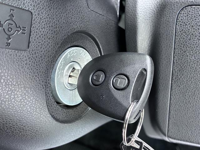 ミライースＬ　ＳＡ３７インチナビ　ＵＳＢ入力端子　Ｂｌｕｅｔｏｏｔｈ　オートライト　キーレスエントリー　アイドリングストップ　衝突被害軽減システム　レーンアシスト　オートマチックハイビーム　ティーゼットデオプラス（岡山県）の中古車