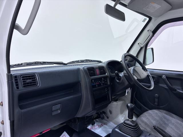 キャリイトラックＫＣエアコン・パワステＭＴ５速　ＡＭ／ＦＭラジオ　エアコン　パワーステアリング　ティーゼットデオプラス（岡山県）の中古車