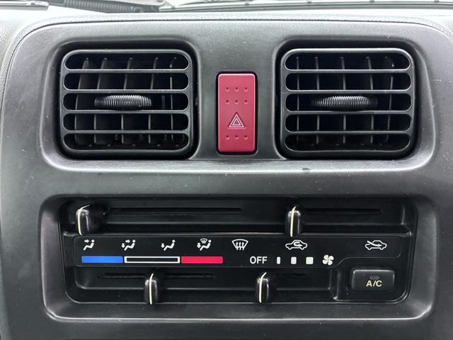 キャリイトラックＫＣエアコン・パワステＭＴ５速　ＡＭ／ＦＭラジオ　エアコン　パワーステアリング　ティーゼットデオプラス（岡山県）の中古車