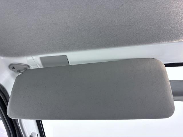 キャリイトラックＫＣエアコン・パワステＭＴ５速　ＡＭ／ＦＭラジオ　エアコン　パワーステアリング　ティーゼットデオプラス（岡山県）の中古車