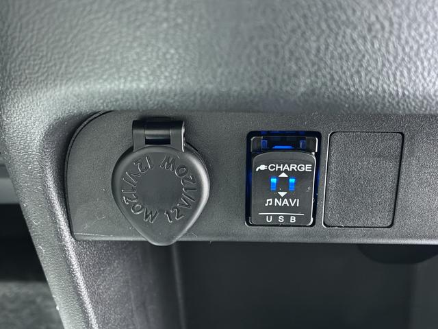 ムーヴキャンバスＸメイクアップリミテッド　ＳＡ３両側パワースライドドア　オートライト　キーフリー　アイドリングストップ　パノラマモニター　ナビ　ドライブレコーダー　ＵＳＢ入力端子　Ｂｌｕｅｔｏｏｔｈ　ティーゼットデオプラス（岡山県）の中古車