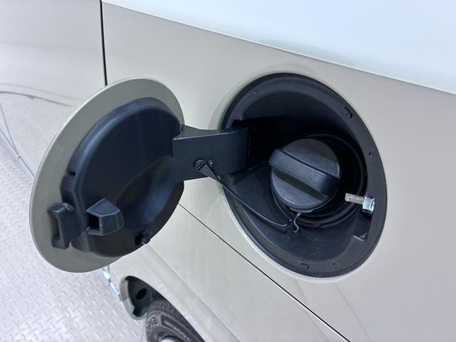 ムーヴキャンバスＸメイクアップリミテッド　ＳＡ３両側パワースライドドア　オートライト　キーフリー　アイドリングストップ　パノラマモニター　ナビ　ドライブレコーダー　ＵＳＢ入力端子　Ｂｌｕｅｔｏｏｔｈ　ティーゼットデオプラス（岡山県）の中古車