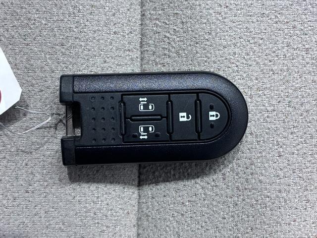 ムーヴキャンバスＸメイクアップリミテッド　ＳＡ３両側パワースライドドア　オートライト　キーフリー　アイドリングストップ　パノラマモニター　ナビ　ドライブレコーダー　ＵＳＢ入力端子　Ｂｌｕｅｔｏｏｔｈ　ティーゼットデオプラス（岡山県）の中古車