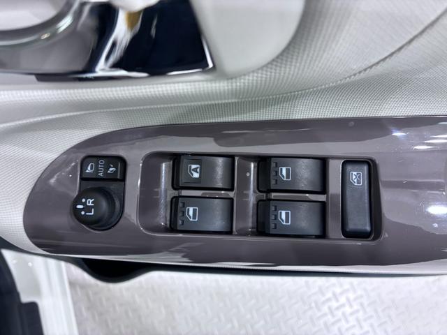 ムーヴキャンバスＧメイクアップＶＳ　ＳＡ３シートヒーター　両側パワースライドドア　オートライト　キーフリー　アイドリングストップ　パノラマモニター　ナビ　ドライブレコーダー　ＵＳＢ入力端子　Ｂｌｕｅｔｏｏｔｈ　ティーゼットデオプラス（岡山県）の中古車