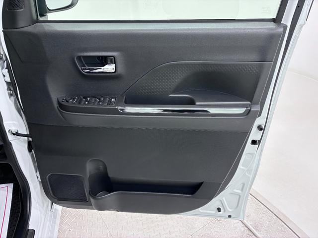 タントカスタムＲＳシートヒーター　両側パワースライドドア　オートライト　キーフリー　アイドリングストップ　パノラマモニター　ナビ　ドライブレコーダー　ＵＳＢ入力端子　Ｂｌｕｅｔｏｏｔｈ　ティーゼットデオプラス（岡山県）の中古車