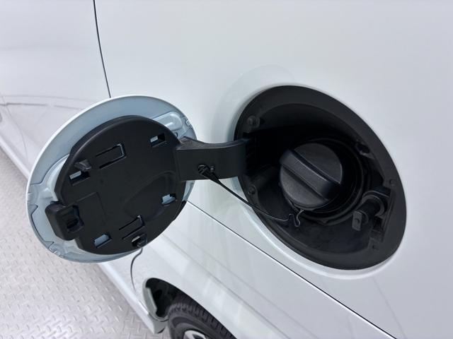 タントカスタムＲＳシートヒーター　両側パワースライドドア　オートライト　キーフリー　アイドリングストップ　パノラマモニター　ナビ　ドライブレコーダー　ＵＳＢ入力端子　Ｂｌｕｅｔｏｏｔｈ　ティーゼットデオプラス（岡山県）の中古車