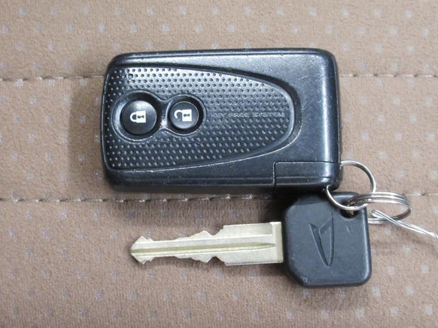 ミラココアココアプラスXスペシャルコーデキーフリー アイドリングストップ 電動格納式ドアミラー エアコン パワーステアリング パワーウィンドウ 運転席エアバッグ ABS ティーゼットデオプラス(岡山県)の中古車