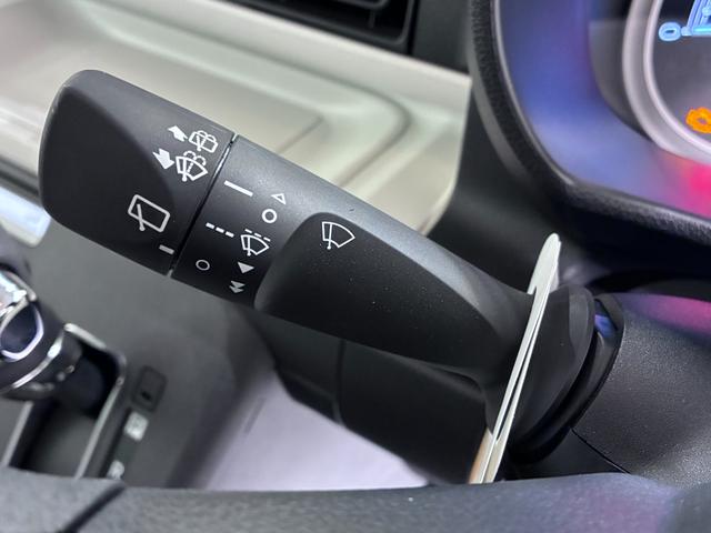 ムーヴキャンバスストライプスGターボバックモニター 9インチディスプレイオーディオ ドライブレコーダー 両側パワースライドドア シートヒーター USB入力端子 Bluetooth オートライト キーフリー アイドリングストップ(岡山県)の中古車