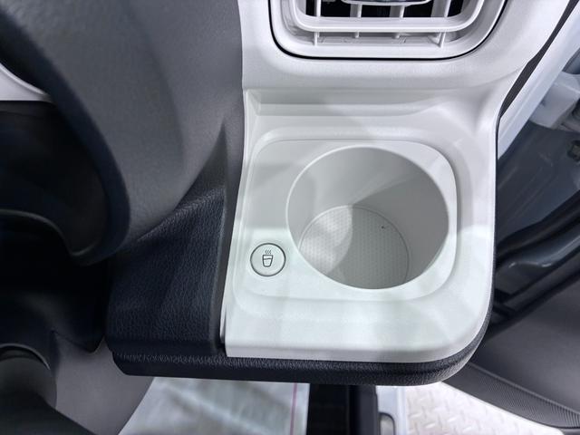 ムーヴキャンバスストライプスGターボバックモニター 9インチディスプレイオーディオ ドライブレコーダー 両側パワースライドドア シートヒーター USB入力端子 Bluetooth オートライト キーフリー アイドリングストップ(岡山県)の中古車