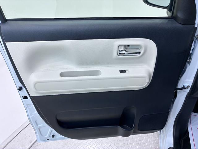 ムーヴキャンバスストライプスGターボバックモニター 9インチディスプレイオーディオ ドライブレコーダー 両側パワースライドドア シートヒーター USB入力端子 Bluetooth オートライト キーフリー アイドリングストップ(岡山県)の中古車