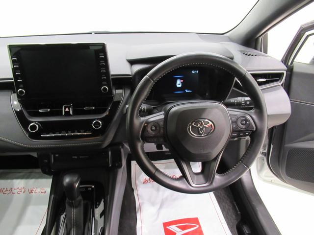 カローラツーリングハイブリッド　ダブルバイビーシートヒーター　オートライト　キーフリー　電動格納式ドアミラー　エアコン　パワーステアリング　パワーウィンドウ　運転席エアバッグ　ＡＢＳ　ティーゼットデオプラス（岡山県）の中古車