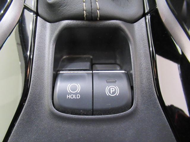 カローラツーリングハイブリッド　ダブルバイビーシートヒーター　オートライト　キーフリー　電動格納式ドアミラー　エアコン　パワーステアリング　パワーウィンドウ　運転席エアバッグ　ＡＢＳ　ティーゼットデオプラス（岡山県）の中古車