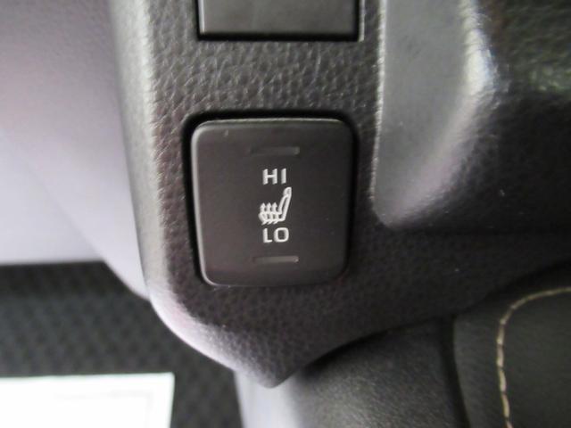 カローラツーリングハイブリッド　ダブルバイビーシートヒーター　オートライト　キーフリー　電動格納式ドアミラー　エアコン　パワーステアリング　パワーウィンドウ　運転席エアバッグ　ＡＢＳ　ティーゼットデオプラス（岡山県）の中古車