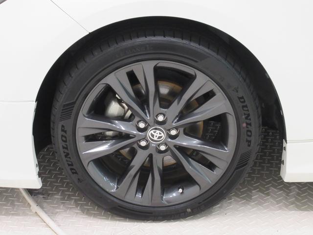 カローラツーリングハイブリッド　ダブルバイビーシートヒーター　オートライト　キーフリー　電動格納式ドアミラー　エアコン　パワーステアリング　パワーウィンドウ　運転席エアバッグ　ＡＢＳ　ティーゼットデオプラス（岡山県）の中古車