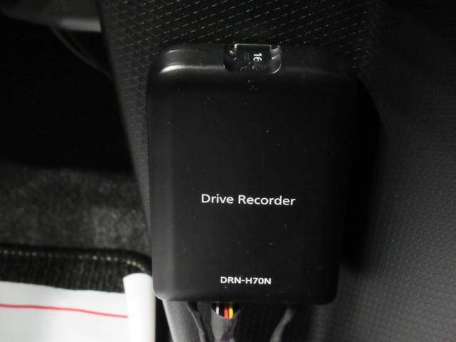 タントカスタムRSシートヒーター 両側パワースライドドア オートライト キーフリー アイドリングストップ バックモニター ナビ ドライブレコーダー USB入力端子 Bluetooth ティーゼットデオプラス(岡山県)の中古車