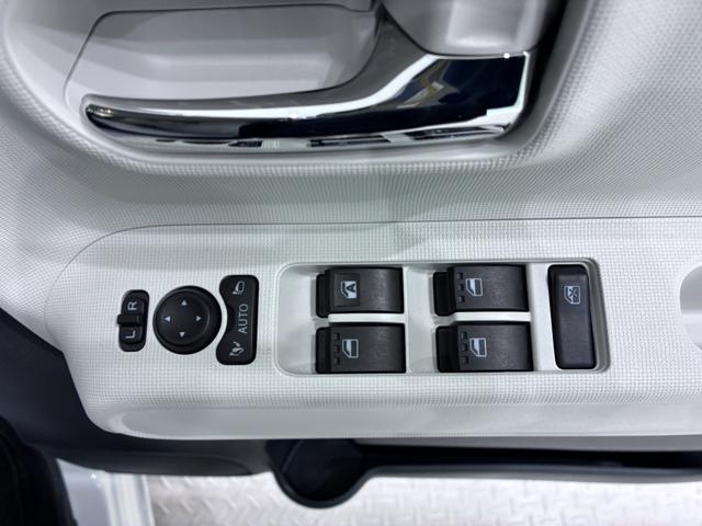 ムーヴキャンバスストライプスＧターボシートヒーター　両側パワースライドドア　オートライト　キーフリー　アイドリングストップ　バックモニター　ディスプレイオーディオ　ＵＳＢ入力端子　Ｂｌｕｅｔｏｏｔｈ　ティーゼットデオプラス（岡山県）の中古車