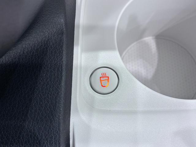 ムーヴキャンバスストライプスＧターボシートヒーター　両側パワースライドドア　オートライト　キーフリー　アイドリングストップ　バックモニター　ディスプレイオーディオ　ＵＳＢ入力端子　Ｂｌｕｅｔｏｏｔｈ　ティーゼットデオプラス（岡山県）の中古車