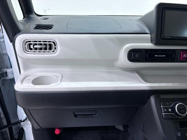 ムーヴキャンバスストライプスＧターボシートヒーター　両側パワースライドドア　オートライト　キーフリー　アイドリングストップ　バックモニター　ディスプレイオーディオ　ＵＳＢ入力端子　Ｂｌｕｅｔｏｏｔｈ　ティーゼットデオプラス（岡山県）の中古車