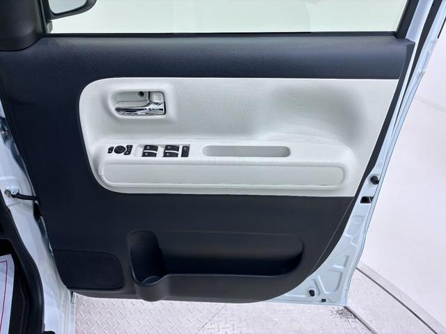 ムーヴキャンバスストライプスＧターボシートヒーター　両側パワースライドドア　オートライト　キーフリー　アイドリングストップ　バックモニター　ディスプレイオーディオ　ＵＳＢ入力端子　Ｂｌｕｅｔｏｏｔｈ　ティーゼットデオプラス（岡山県）の中古車