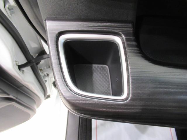 ステップワゴンスパーダスパーダ・クールスピリットシートヒーター　両側パワースライドドア　オートライト　キーフリー　アイドリングストップ　電動格納式ドアミラー　エアコン　パワーステアリング　パワーウィンドウ　運転席エアバッグ　ＡＢＳ（岡山県）の中古車