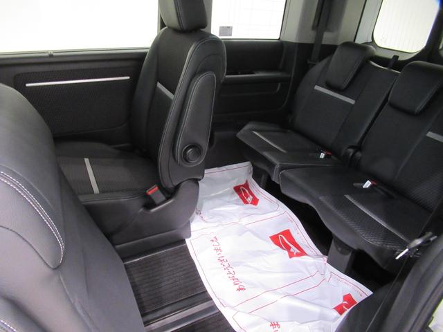 ステップワゴンスパーダスパーダ・クールスピリットシートヒーター　両側パワースライドドア　オートライト　キーフリー　アイドリングストップ　電動格納式ドアミラー　エアコン　パワーステアリング　パワーウィンドウ　運転席エアバッグ　ＡＢＳ（岡山県）の中古車