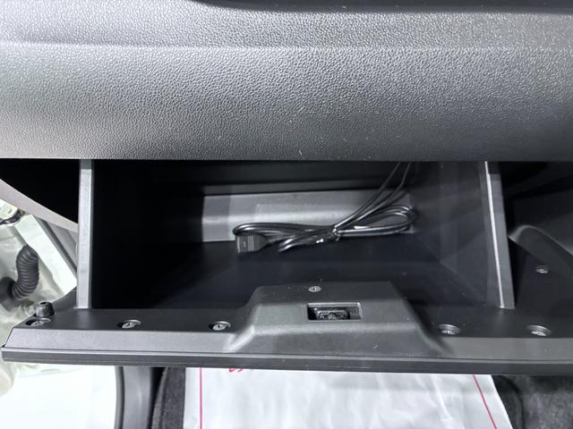 タントカスタムＲＳ　ＳＡ３シートヒーター　両側パワースライドドア　オートライト　キーフリー　アイドリングストップ　衝突被害軽減システム　レーンアシスト　オートマチックハイビーム　ティーゼットデオプラス（岡山県）の中古車