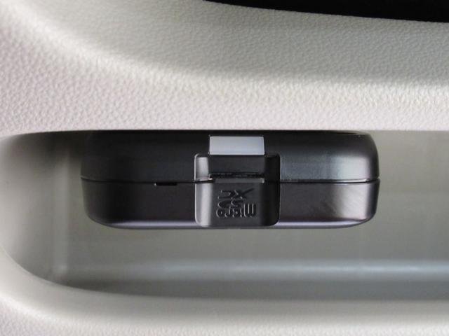 ムーヴＸリミテッド２　ＳＡ３シートヒーター　オートライト　キーフリー　アイドリングストップ　バックモニター　ナビ　ドライブレコーダー　ＵＳＢ入力端子　Ｂｌｕｅｔｏｏｔｈ　ティーゼットデオプラス（岡山県）の中古車