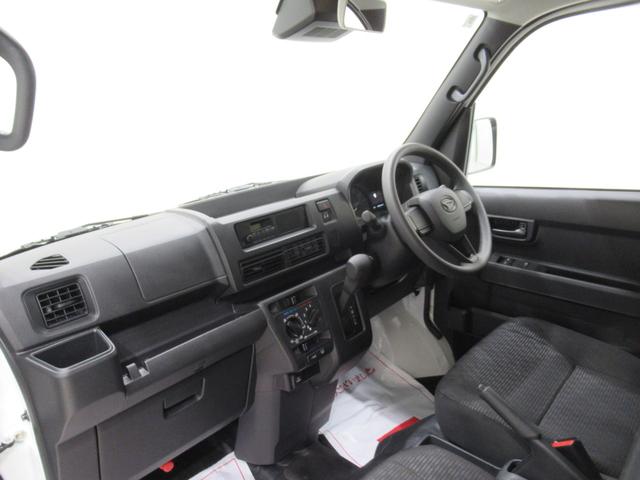 ハイゼットカーゴデラックスＡＭ／ＦＭラジオ　両側スライドドア　オートライト　キーレスエントリー　アイドリングストップ　衝突被害軽減システム　レーンアシスト　オートマチックハイビーム　ティーゼットデオプラス（岡山県）の中古車