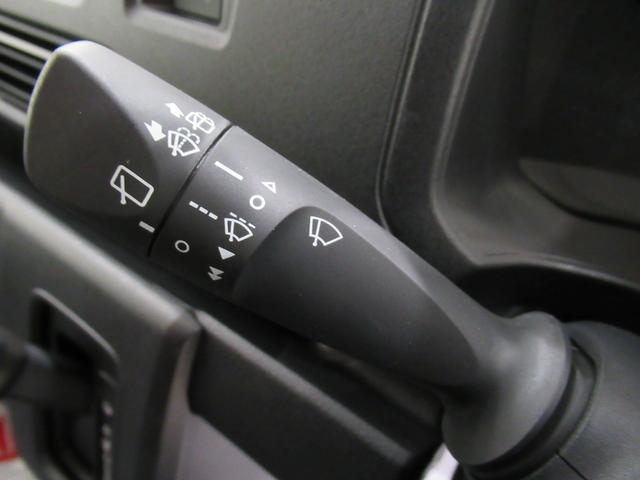 ハイゼットカーゴデラックスＡＭ／ＦＭラジオ　両側スライドドア　オートライト　キーレスエントリー　アイドリングストップ　衝突被害軽減システム　レーンアシスト　オートマチックハイビーム　ティーゼットデオプラス（岡山県）の中古車