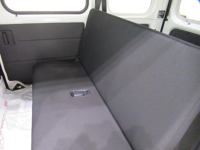 ハイゼットカーゴデラックスＡＭ／ＦＭラジオ　両側スライドドア　オートライト　キーレスエントリー　アイドリングストップ　衝突被害軽減システム　レーンアシスト　オートマチックハイビーム　ティーゼットデオプラス（岡山県）の中古車