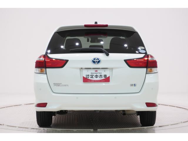カローラフィールダーハイブリッドＧキーフリー　電動格納式ドアミラー　エアコン　パワーステアリング　パワーウィンドウ　運転席エアバッグ　ＡＢＳ　ティーゼットデオプラス（岡山県）の中古車