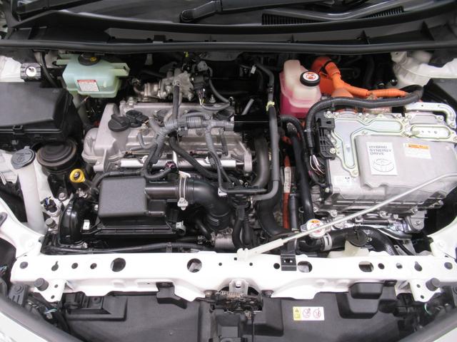 カローラフィールダーハイブリッドＧキーフリー　電動格納式ドアミラー　エアコン　パワーステアリング　パワーウィンドウ　運転席エアバッグ　ＡＢＳ　ティーゼットデオプラス（岡山県）の中古車