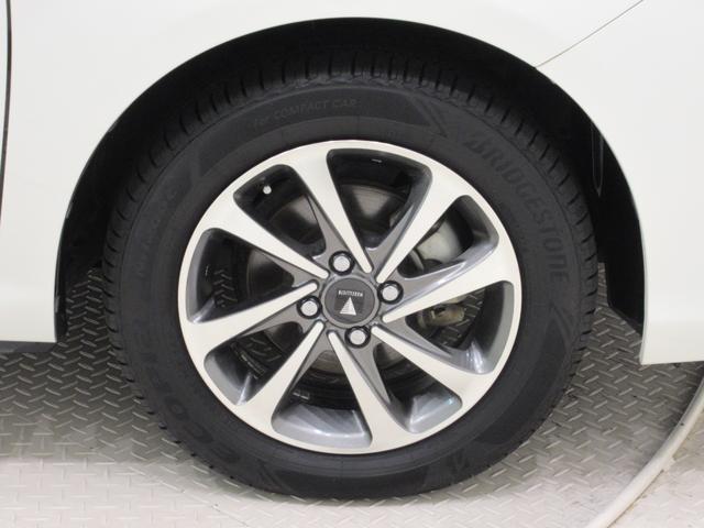 カローラフィールダーハイブリッドＧキーフリー　電動格納式ドアミラー　エアコン　パワーステアリング　パワーウィンドウ　運転席エアバッグ　ＡＢＳ　ティーゼットデオプラス（岡山県）の中古車