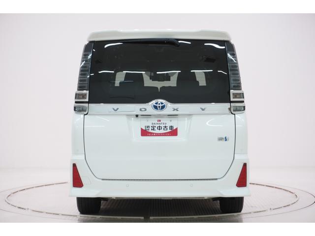 ヴォクシーハイブリッドZS 煌3シートヒーター 両側パワースライドドア オートライト キーフリー USB入力端子 電動格納式ドアミラー エアコン パワーステアリング パワーウィンドウ 運転席エアバッグ ABS ティーゼットデオプラス(岡山県)の中古車