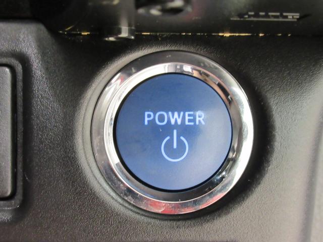 ヴォクシーハイブリッドZS 煌3シートヒーター 両側パワースライドドア オートライト キーフリー USB入力端子 電動格納式ドアミラー エアコン パワーステアリング パワーウィンドウ 運転席エアバッグ ABS ティーゼットデオプラス(岡山県)の中古車