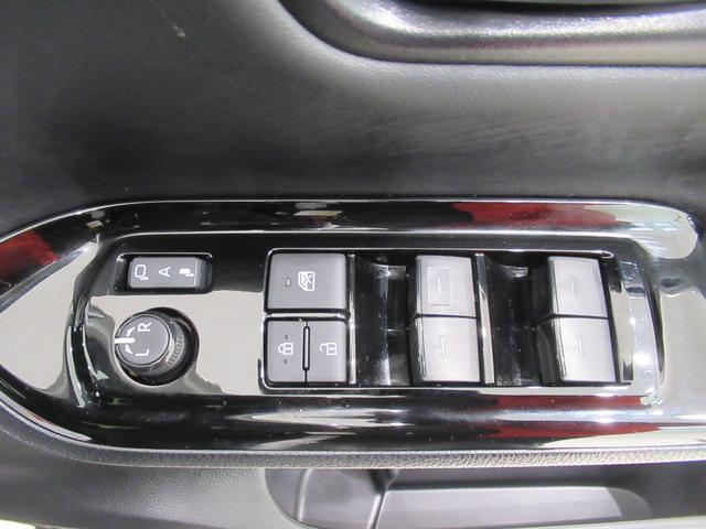 ヴォクシーハイブリッドZS 煌3シートヒーター 両側パワースライドドア オートライト キーフリー USB入力端子 電動格納式ドアミラー エアコン パワーステアリング パワーウィンドウ 運転席エアバッグ ABS ティーゼットデオプラス(岡山県)の中古車