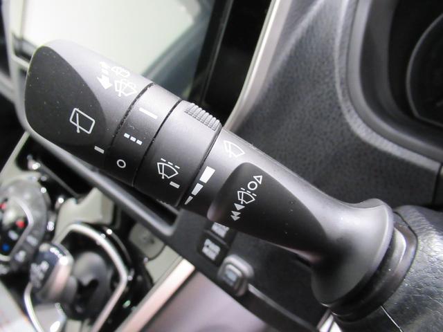 ヴォクシーハイブリッドZS 煌3シートヒーター 両側パワースライドドア オートライト キーフリー USB入力端子 電動格納式ドアミラー エアコン パワーステアリング パワーウィンドウ 運転席エアバッグ ABS ティーゼットデオプラス(岡山県)の中古車