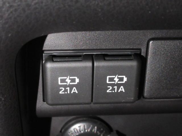 ヴォクシーハイブリッドZS 煌3シートヒーター 両側パワースライドドア オートライト キーフリー USB入力端子 電動格納式ドアミラー エアコン パワーステアリング パワーウィンドウ 運転席エアバッグ ABS ティーゼットデオプラス(岡山県)の中古車