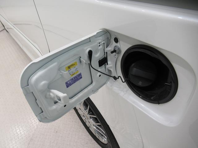 ヴォクシーハイブリッドZS 煌3シートヒーター 両側パワースライドドア オートライト キーフリー USB入力端子 電動格納式ドアミラー エアコン パワーステアリング パワーウィンドウ 運転席エアバッグ ABS ティーゼットデオプラス(岡山県)の中古車