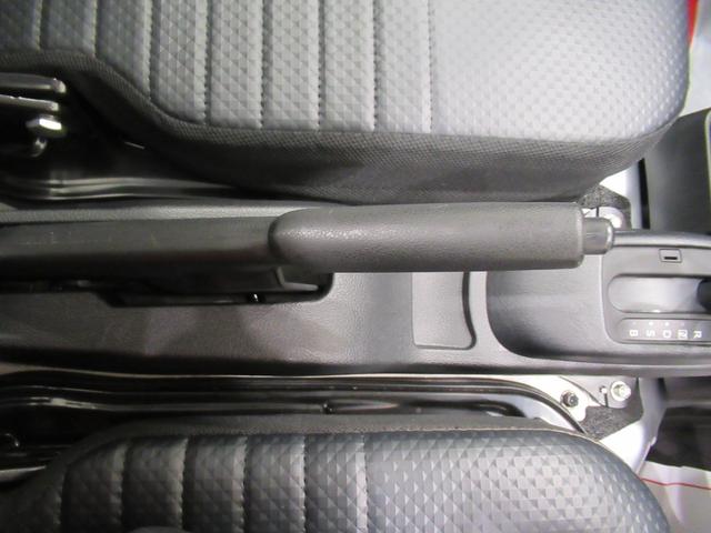 ハイゼットトラックスタンダード　農用スペシャル４ＷＤ　荷台作業灯　ＡＭ／ＦＭラジオ　オートライト　アイドリングストップ　衝突被害軽減システム　レーンアシスト　オートマチックハイビーム　ティーゼットデオプラス（岡山県）の中古車