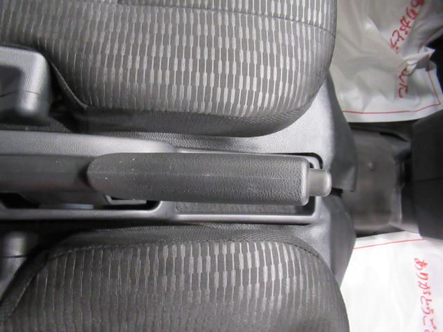 ハイゼットカーゴデラックス４ＷＤ　ＡＭ／ＦＭラジオ　両側スライドドア　オートライト　キーレスエントリー　アイドリングストップ　衝突被害軽減システム　レーンアシスト　オートマチックハイビーム　ティーゼットデオプラス（岡山県）の中古車