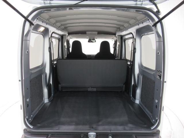 ハイゼットカーゴデラックス４ＷＤ　ＡＭ／ＦＭラジオ　両側スライドドア　オートライト　キーレスエントリー　アイドリングストップ　衝突被害軽減システム　レーンアシスト　オートマチックハイビーム　ティーゼットデオプラス（岡山県）の中古車